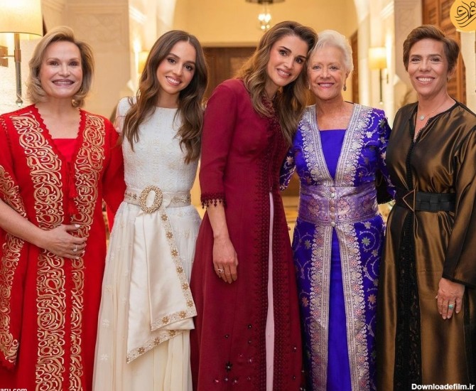 فرارو | (تصاویر) ملکه اردن جشن حنابندان دخترش را برگزار کرد