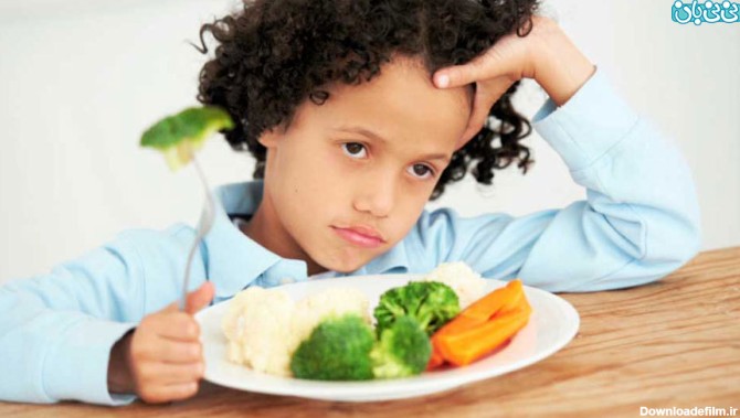 غذا دادن به بچه‌ ها و ترفندهای اشتباه مادران