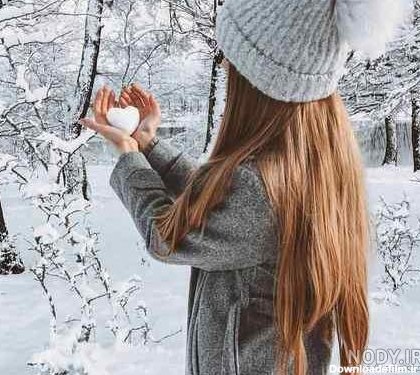 عکس دختر در طبیعت زمستانی