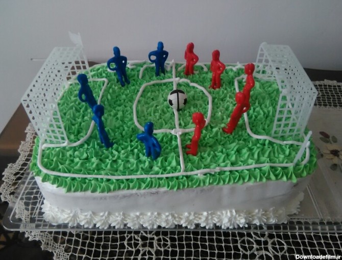 کیک تولد زمین فوتبال | سرآشپز پاپیون