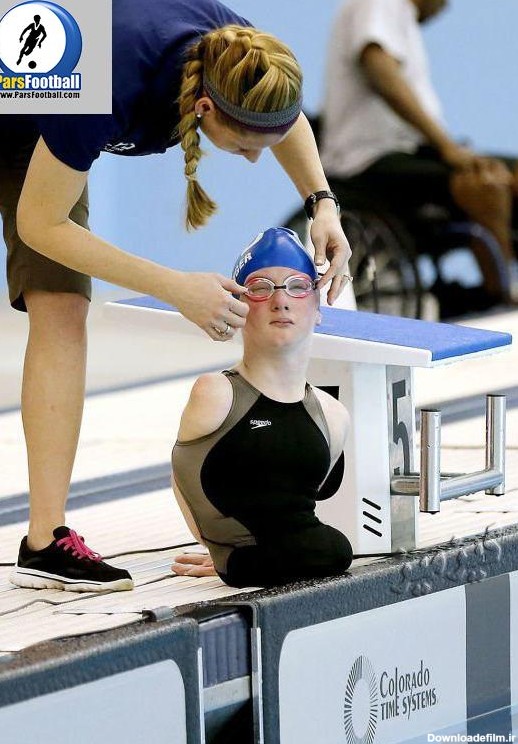 عکس | شناگر زن پارالمپیک، بدون هیچ دست و پایی ! | شناگر - پارس فوتبال