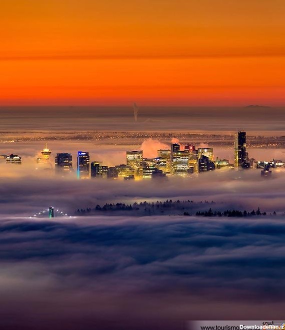 عکس زیبا از غروب آفتاب در یک شهر کانادا