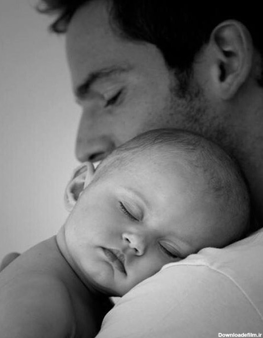 مدل های زیبای عکس گرفتن نوزاد با پدر در خانه - مجله چند ماهمه