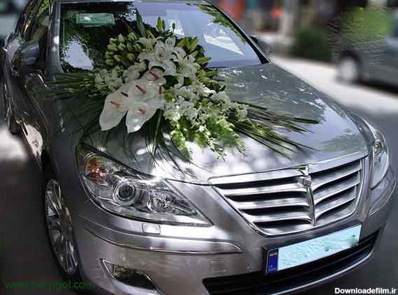 مدل ماشین عروس ساده و کم هزینه ایرانی با گل در خانه